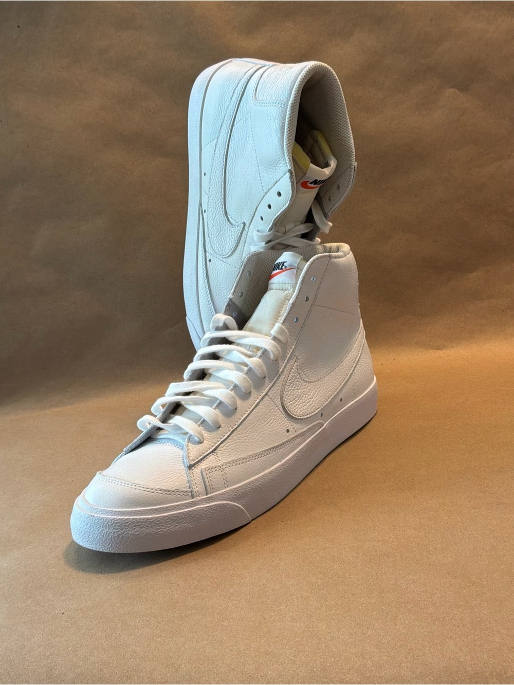 NWOB Nike Blazer Mid '77 Vintage Triple White Men’s Size 12 - Picture 7 of 10
